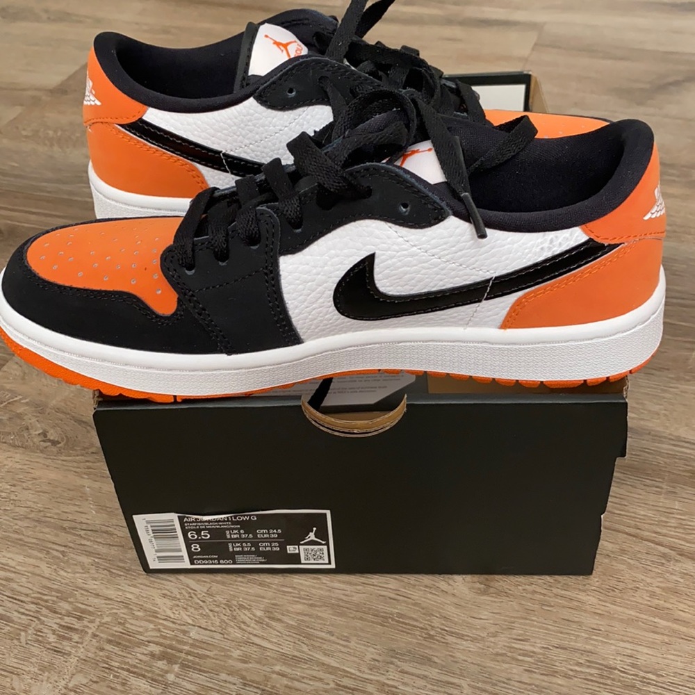 NIKE Air Jordan 1 Low G